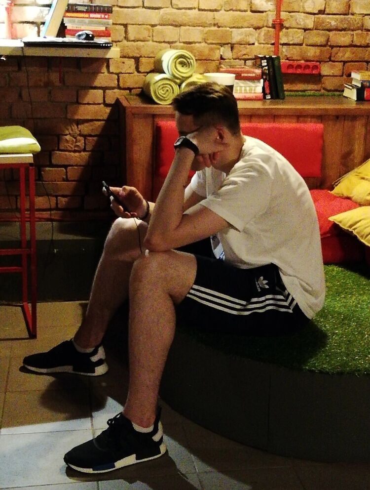  27265757  Vlad, 31 ,    