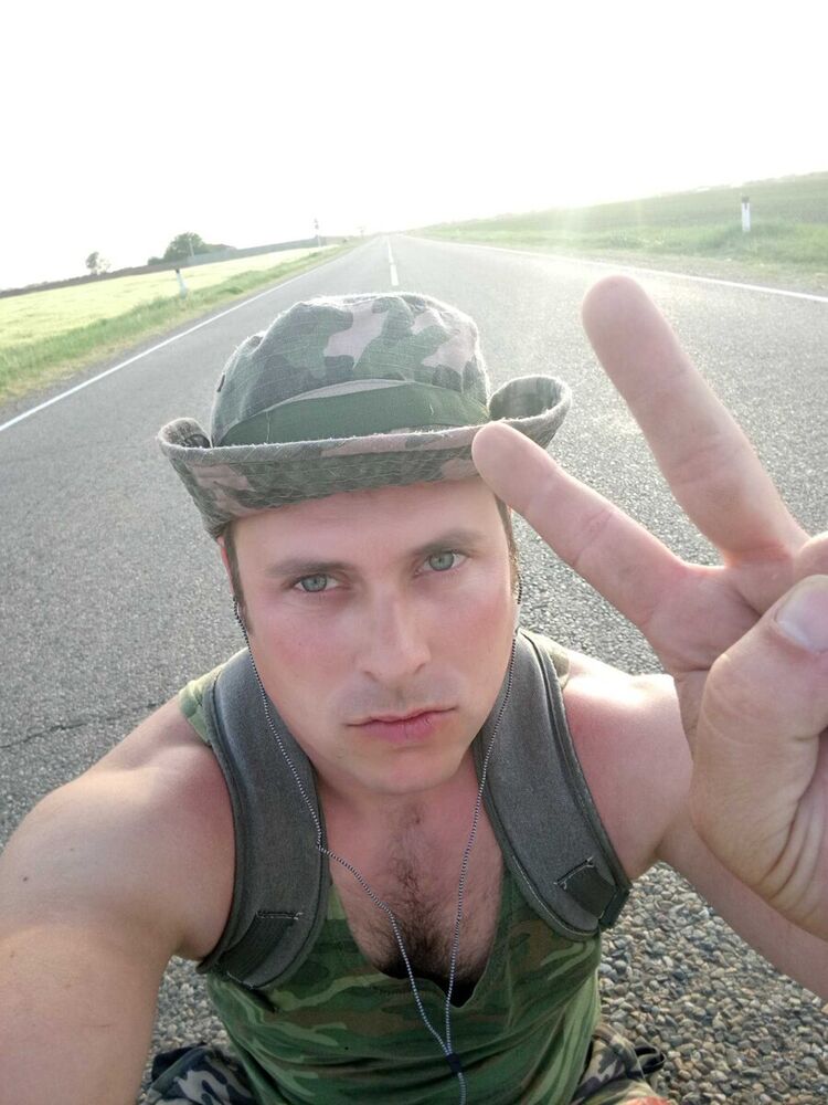  ,   Ilya, 35 ,   ,   , c 