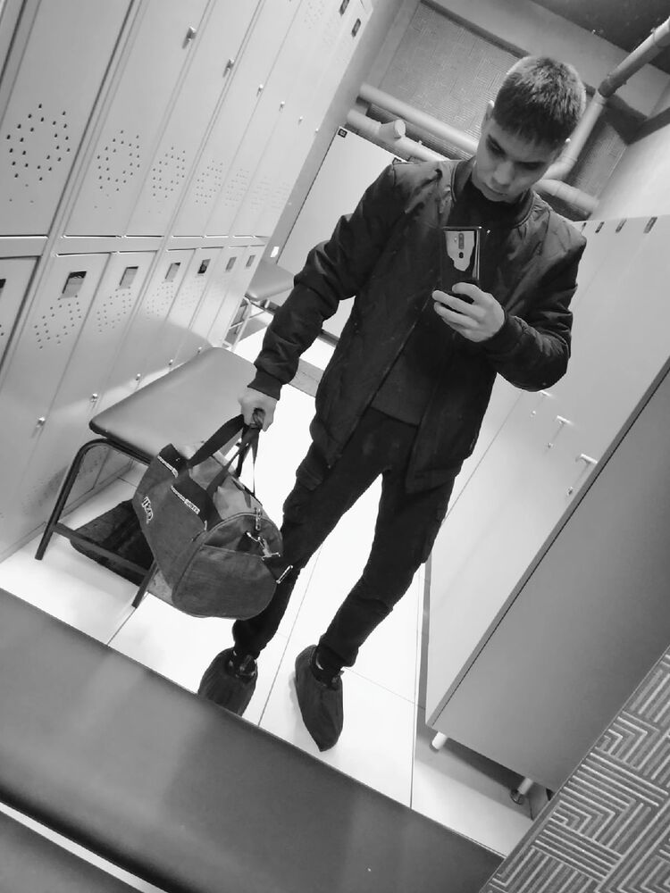  ,   Stanislav, 24 ,   ,   , c 