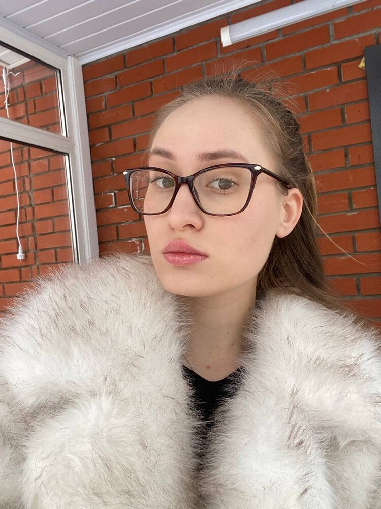  54521277  , 32 ,    -