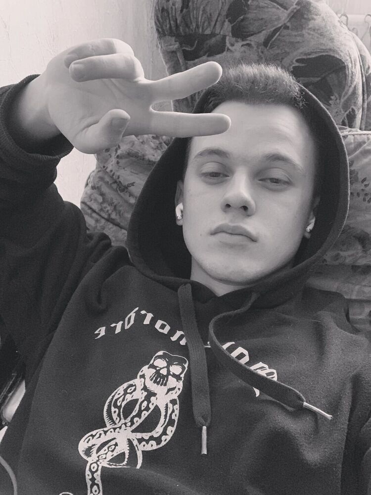 ���� 52937337 ����� ������, 22 ����, ���� ���������� � ��������