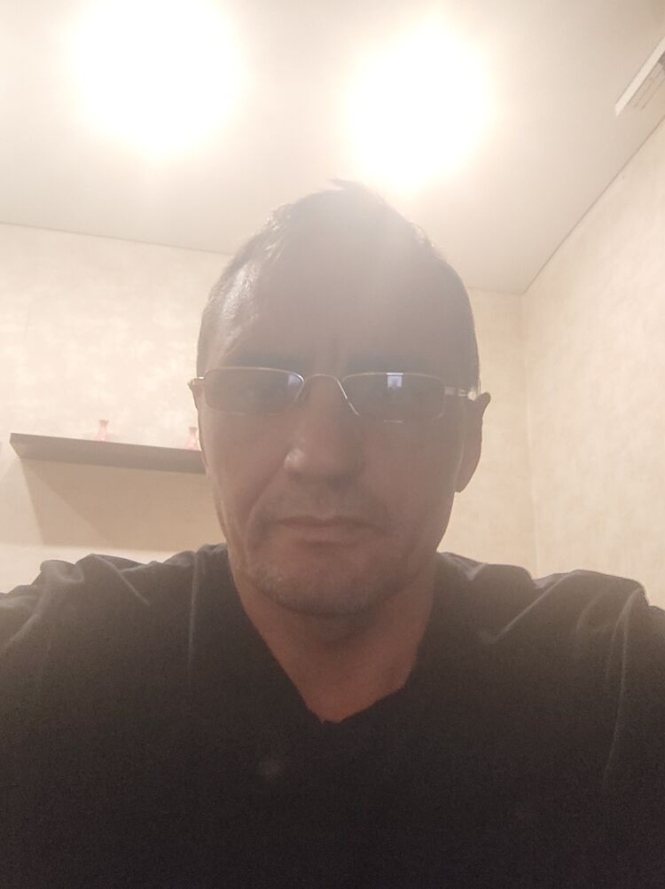  53664157  Bdbsbs, 46 ,    