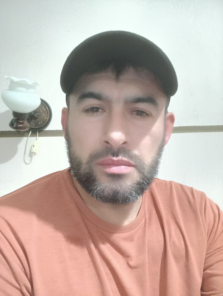  ,   Rystam, 40 ,   ,   