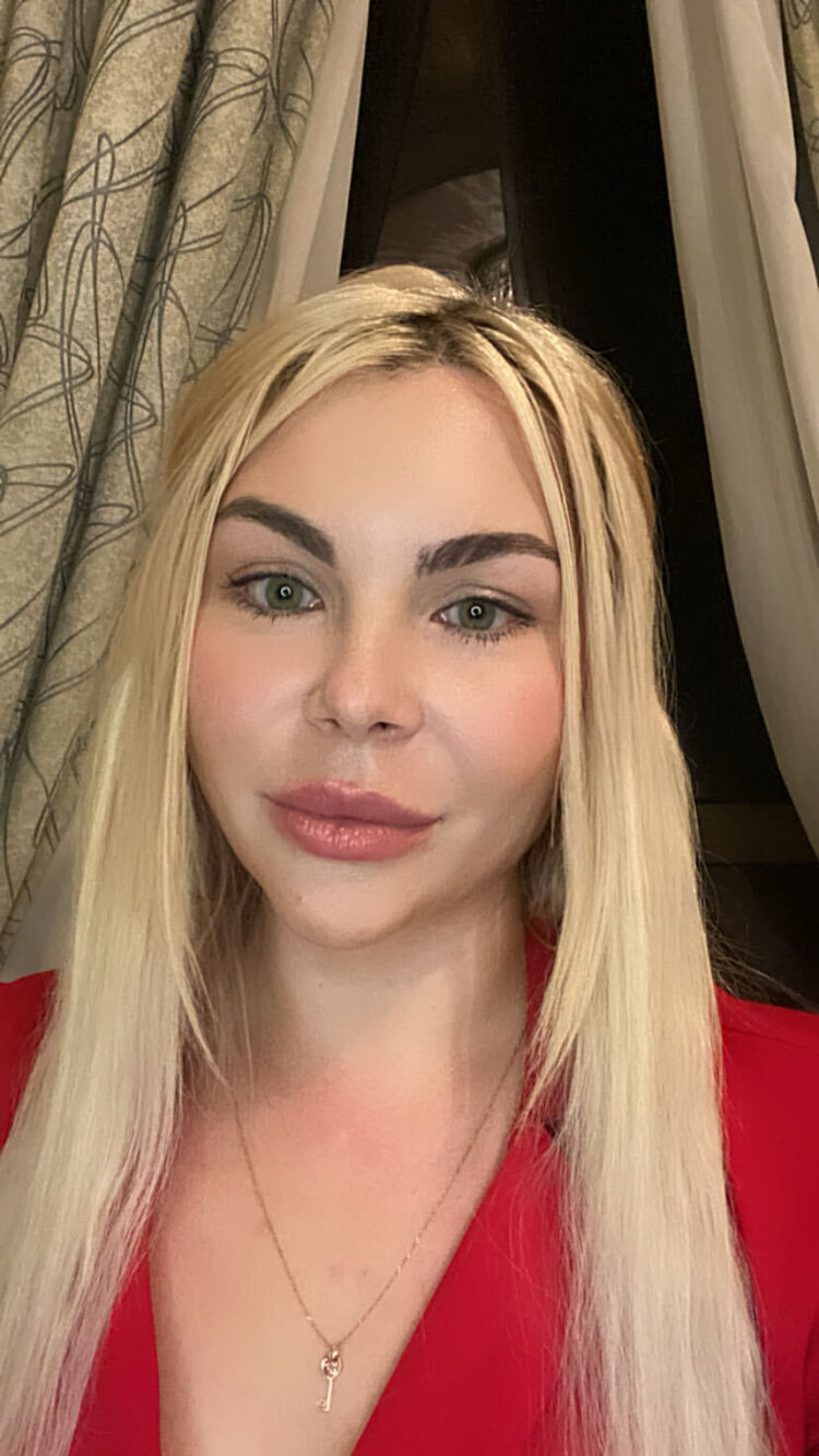  ,   Lana, 35 ,   ,   