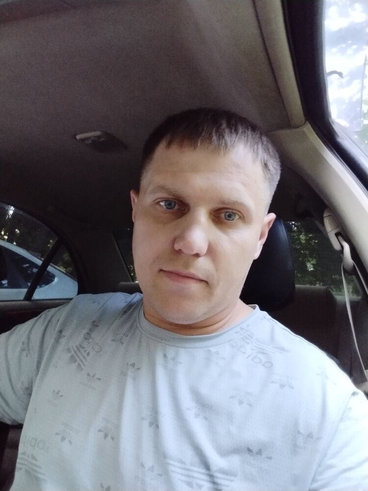  53049247  , 36 ,    