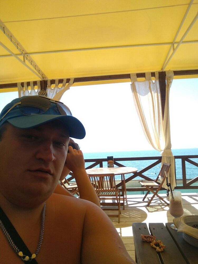  ,   Mateo, 32 ,   ,   , c 