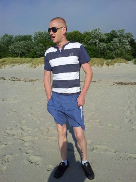  ,   VIKTOR, 37 ,   