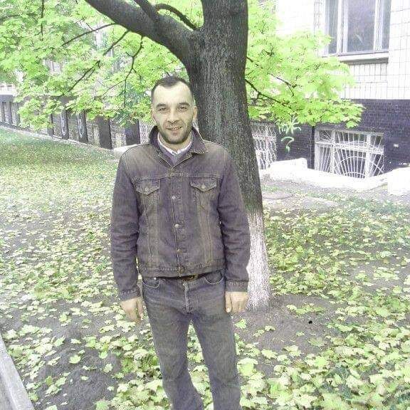  23566177  Giorgi, 42 ,    