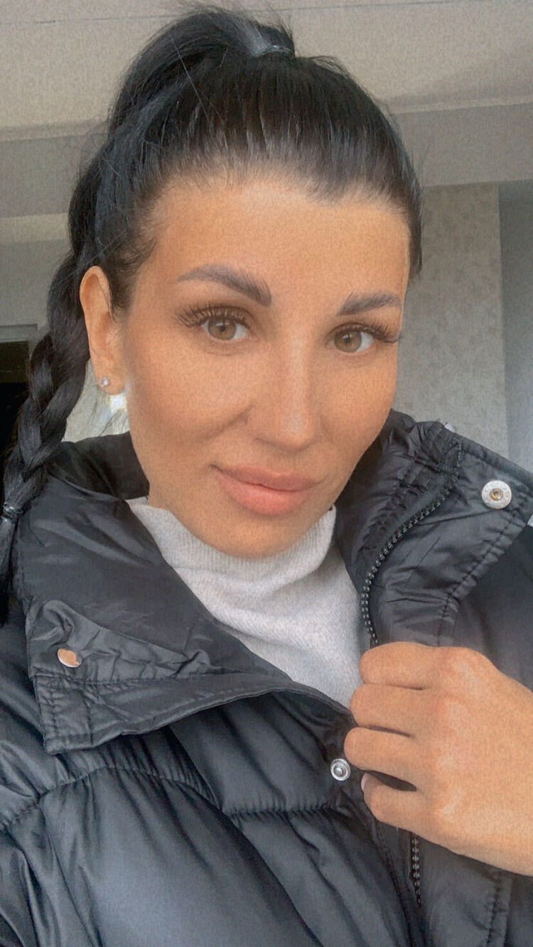  54534527  , 34 ,    --