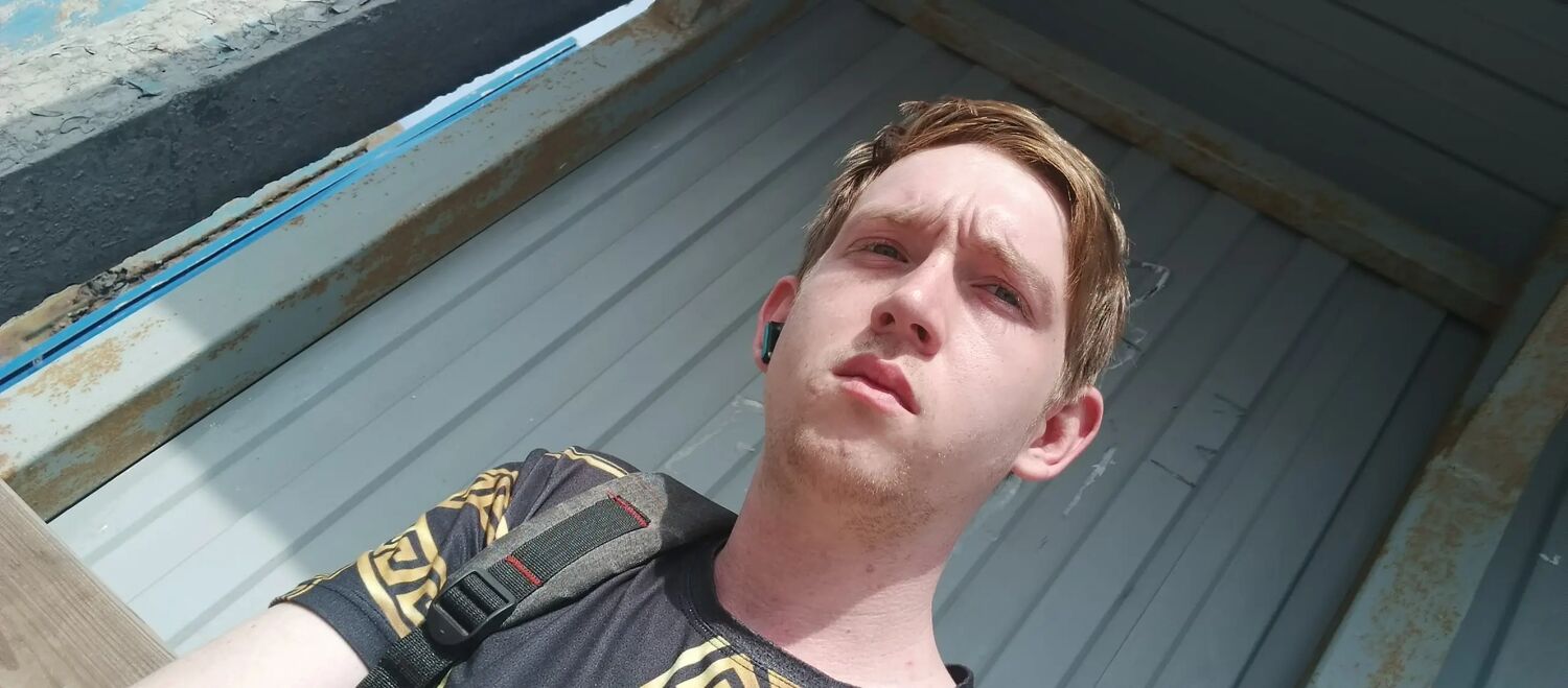  ,   Denis, 26 ,     , c 