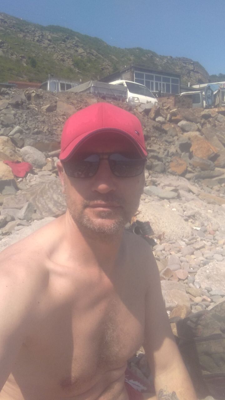 38710427  , 48 ,    