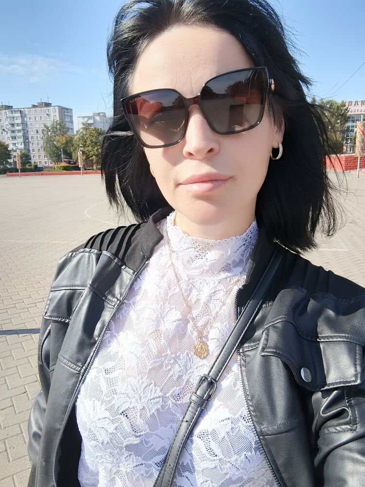  53628507   , 27 ,    