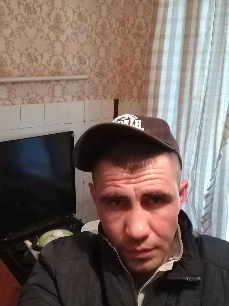  13205017  Aleksei, 45 ,    