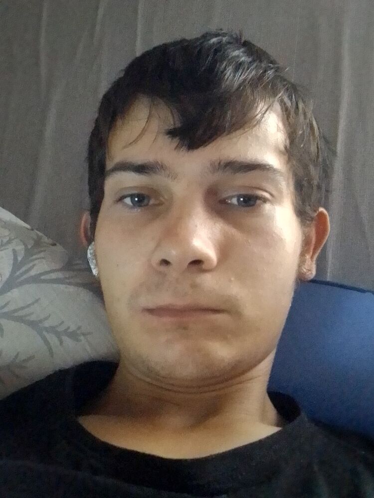  46178967  , 23 ,    
