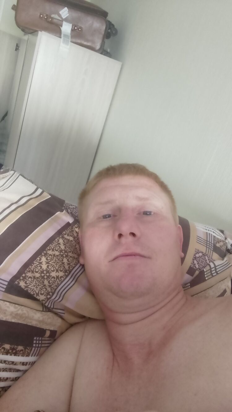  40145487  , 45 ,    