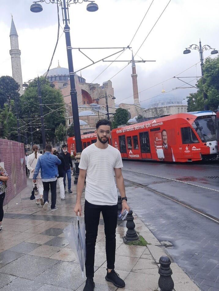  ,   Yassine, 27 ,   ,   