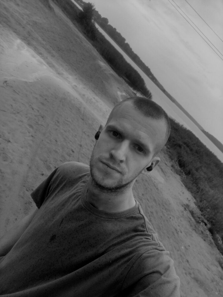  48086237  , 26 ,    