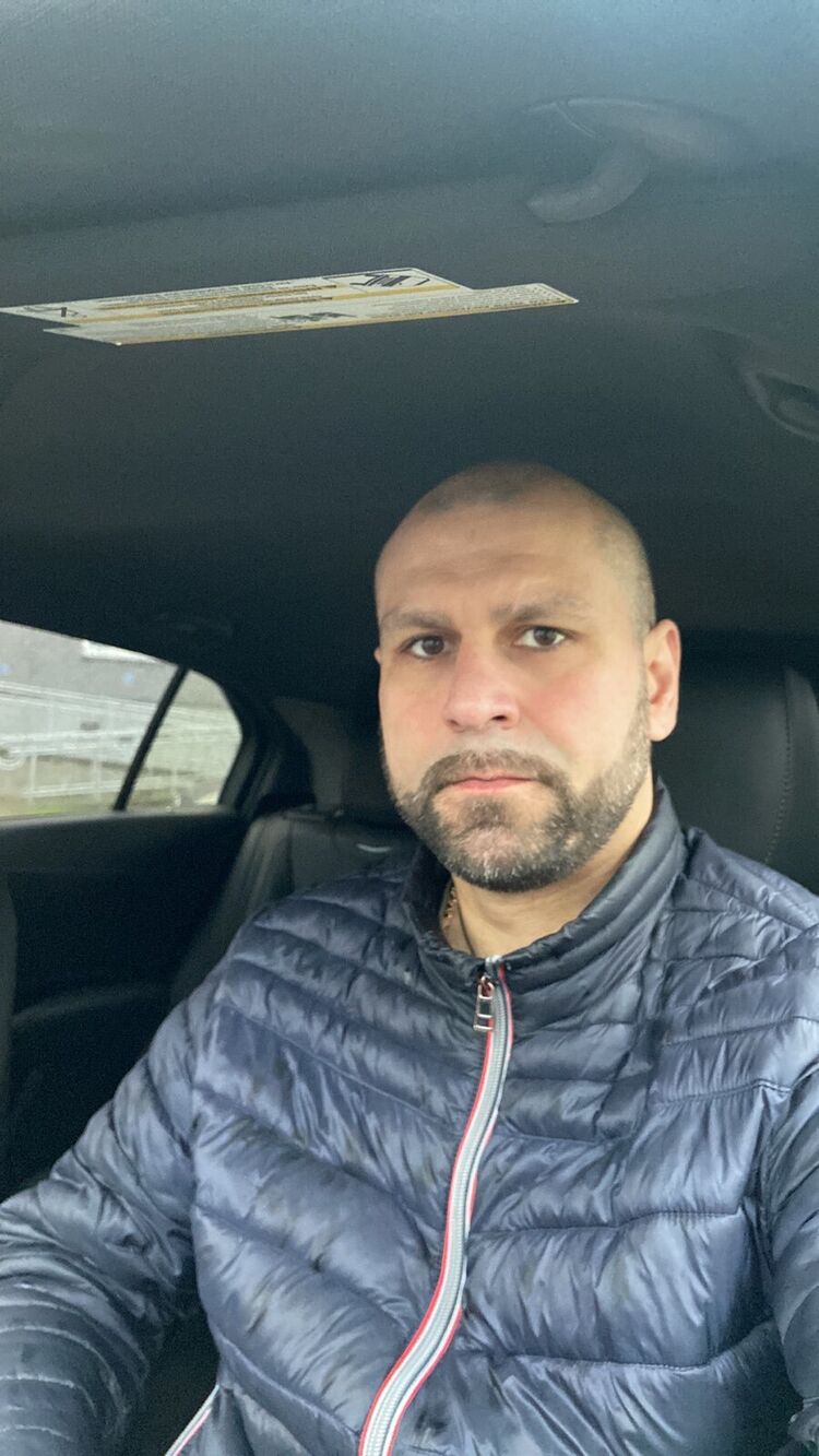  36151177  Alex, 39 ,    