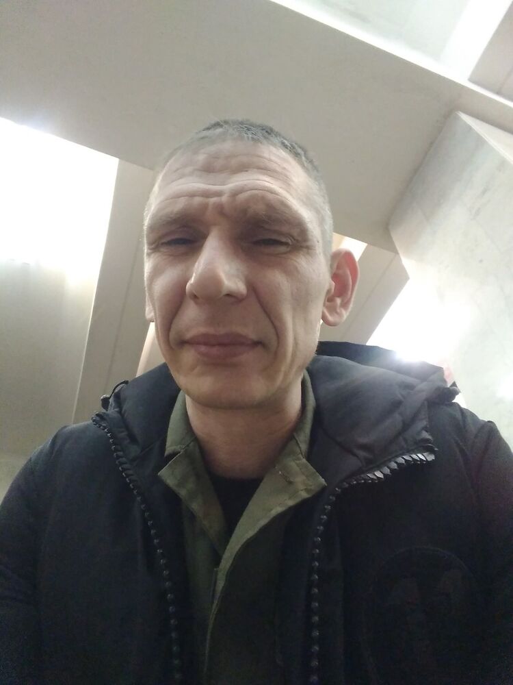  15888017  , 46 ,    