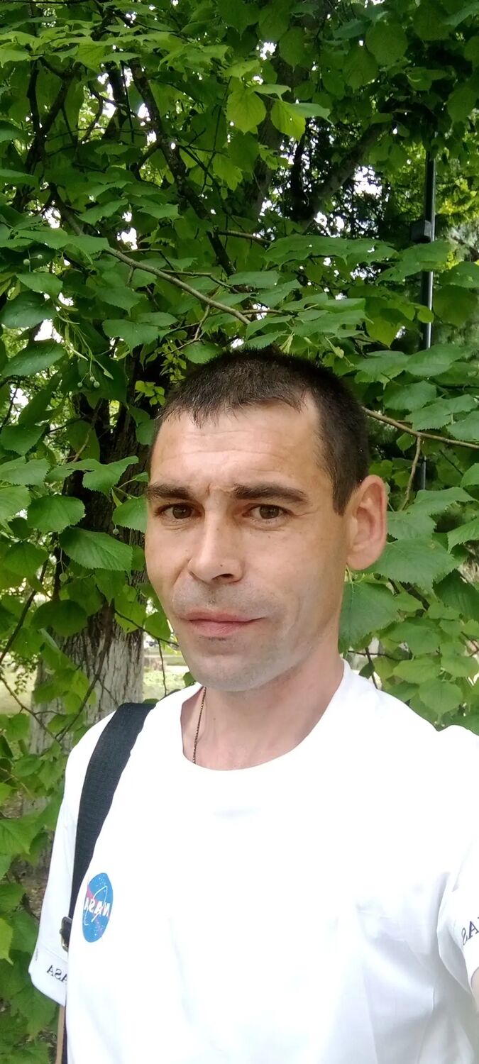  40712937  , 36 ,    