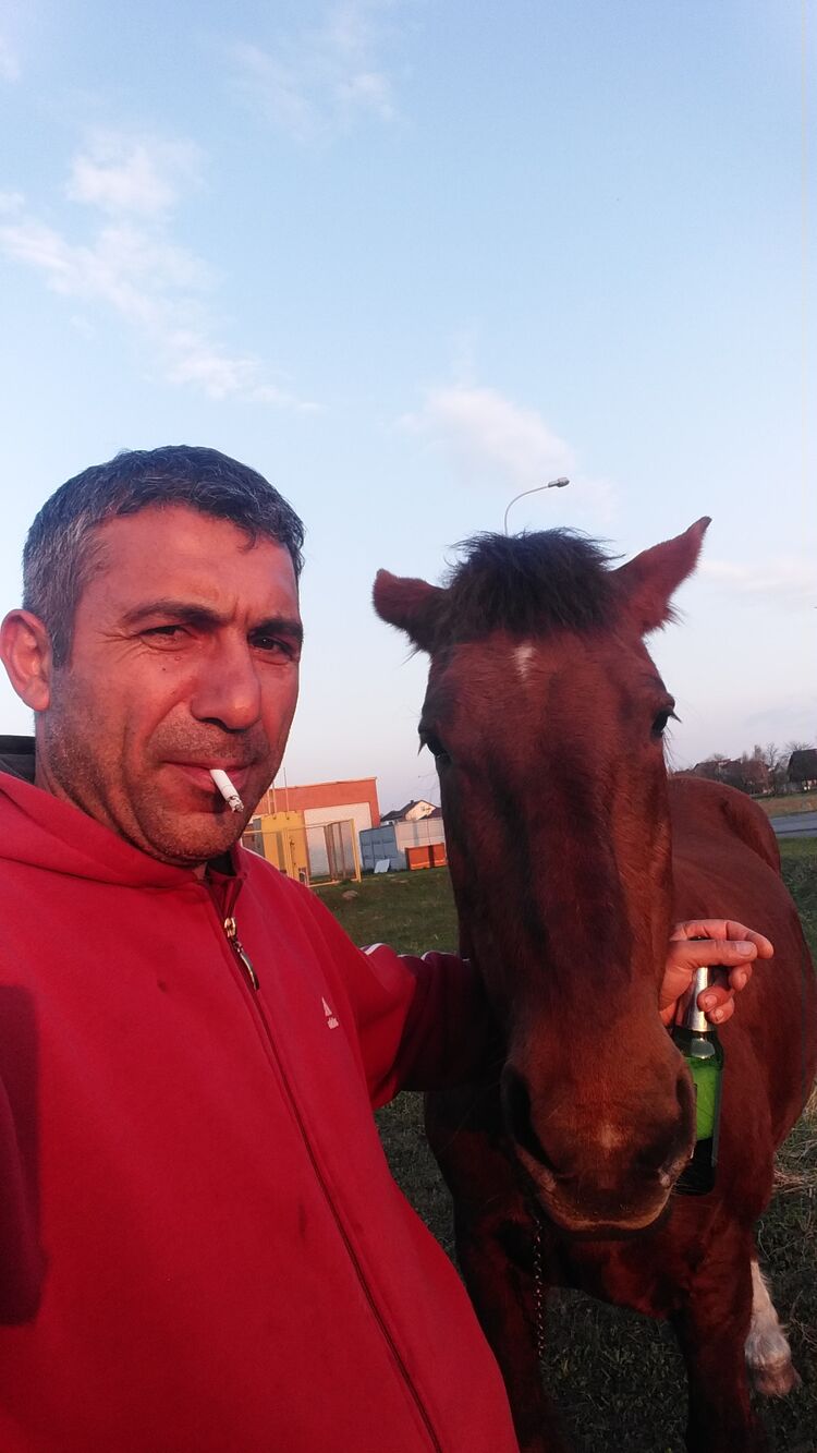  ,   Ziko, 46 ,   ,   