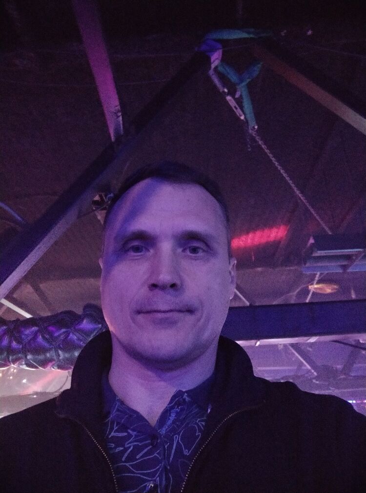  33257807  , 46 ,    