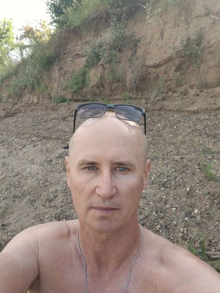  52880167  , 49 ,    