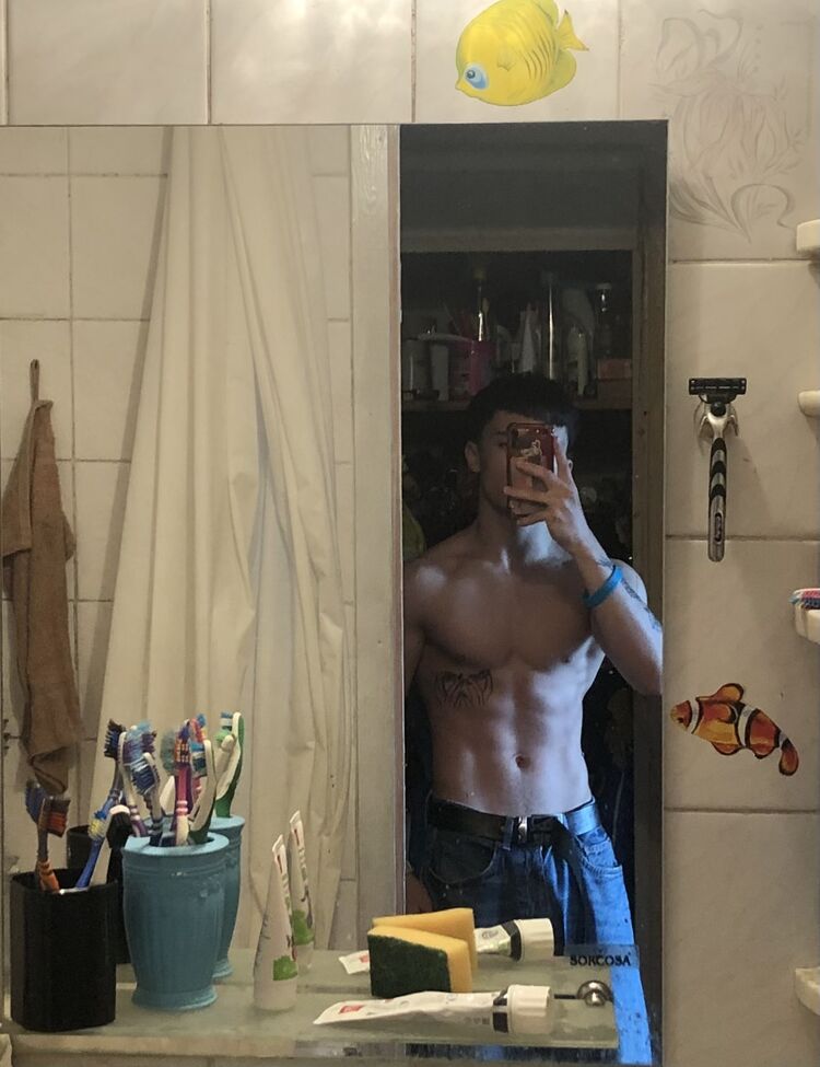 38091577  , 20 ,    