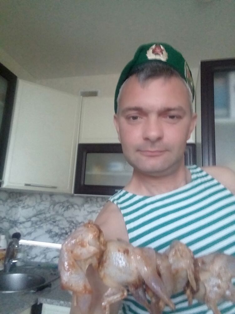  ,   Pashka, 42 ,   ,   