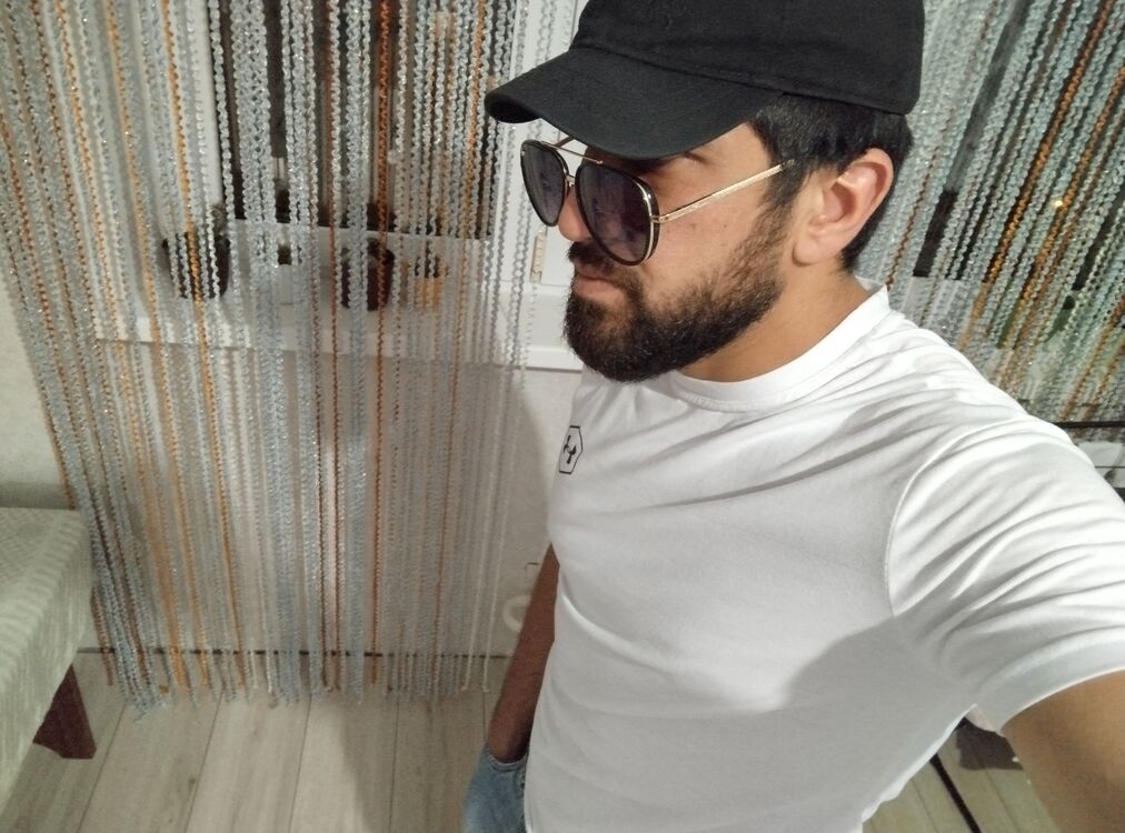  ,   Ruslan, 31 ,   ,   