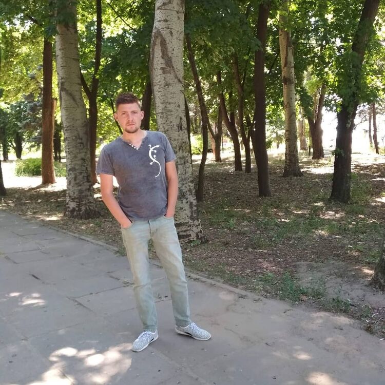  13094337  , 37 ,    
