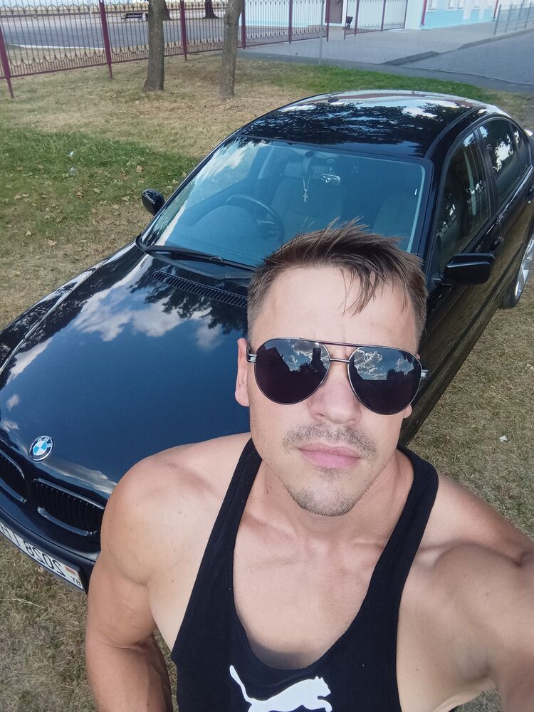  30410357  Andrey, 36 ,    