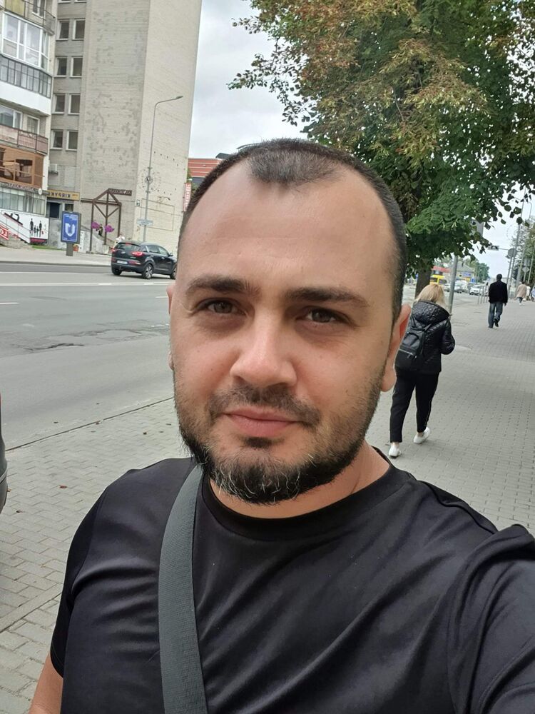  ,   Gleb, 35 ,   ,   