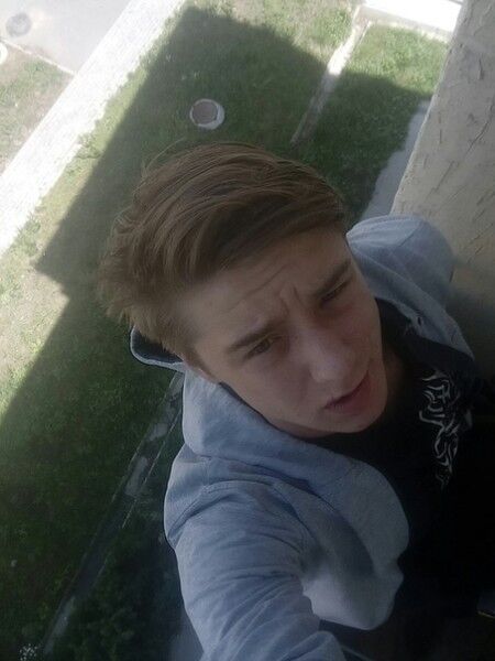  ,   Tolik, 25 ,   ,   , c , 