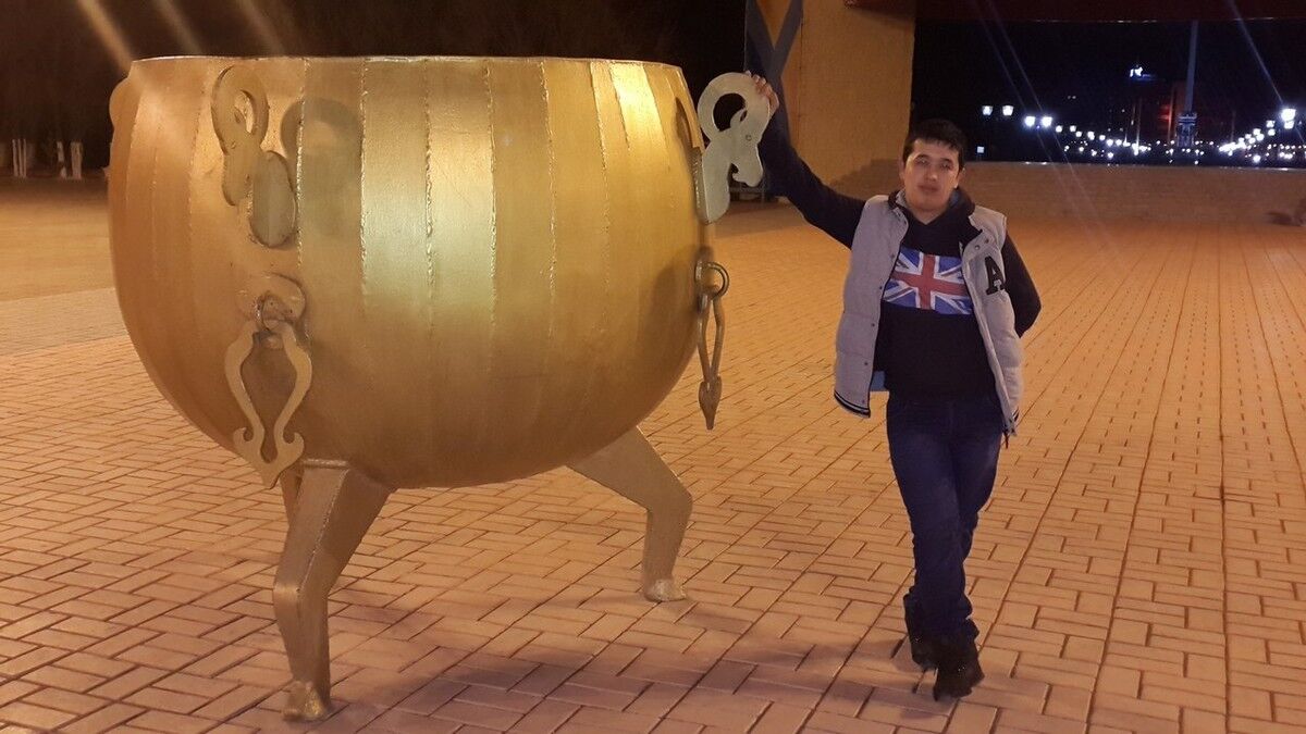 ���� 10887297 ������� Meirambek, 45 ���, ���� ���������� � ���������