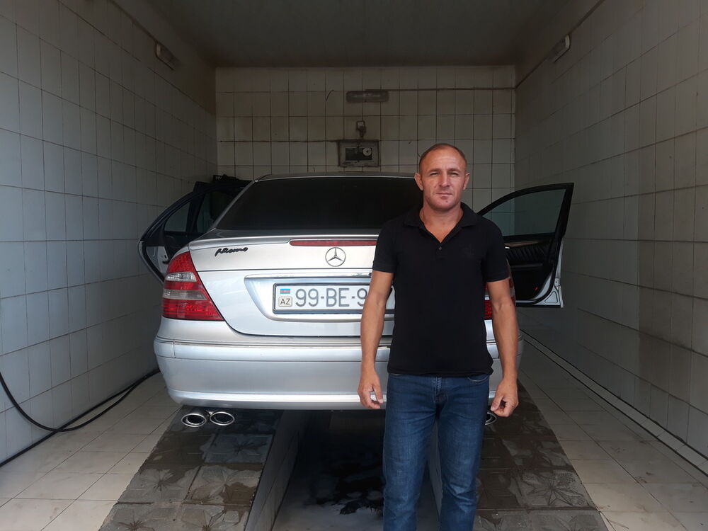  ,   Ilham, 46 ,   ,   , c 