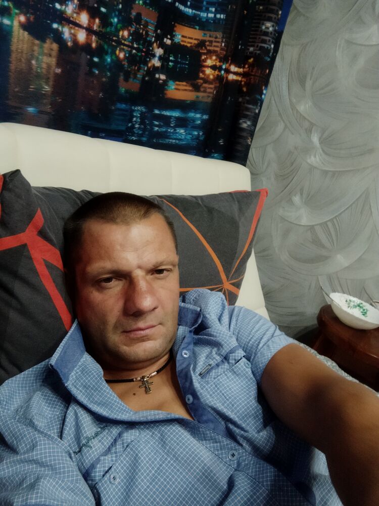  -,   , 44 ,     , c 