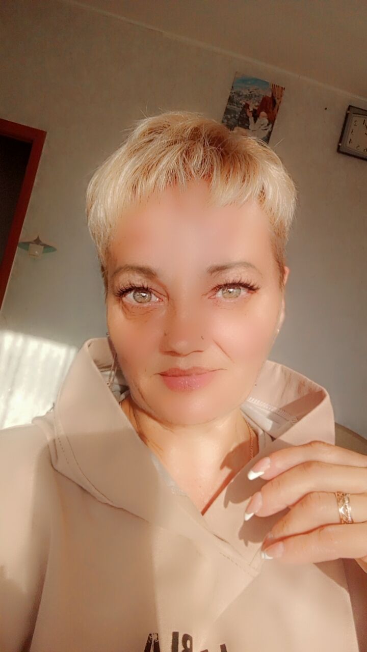  44274177  , 54 ,    
