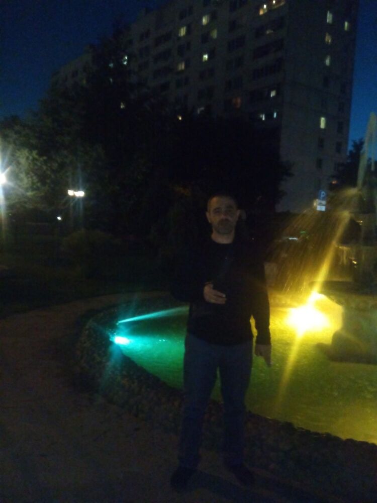  18267207  , 47 ,    