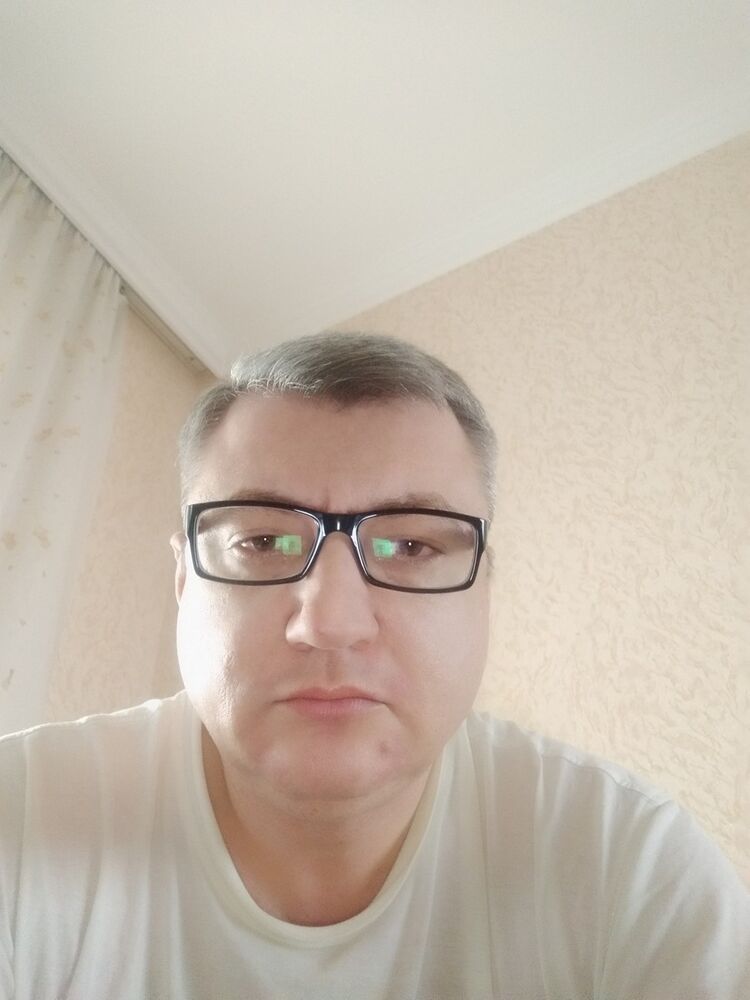  17983107  , 52 ,    