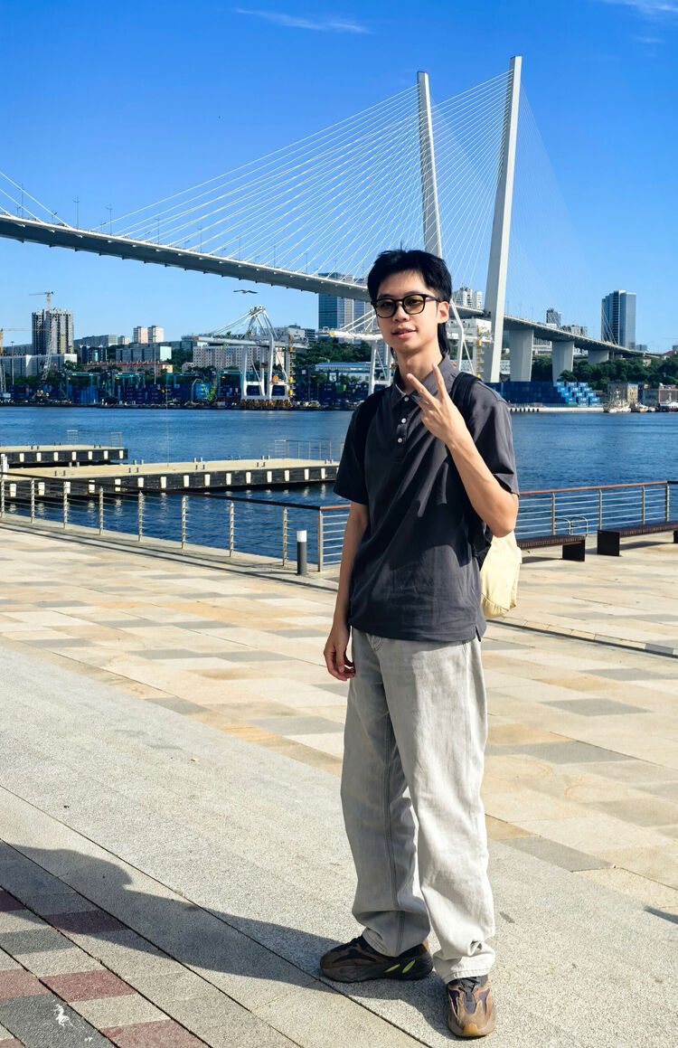  52888387  Kuma, 23 ,    