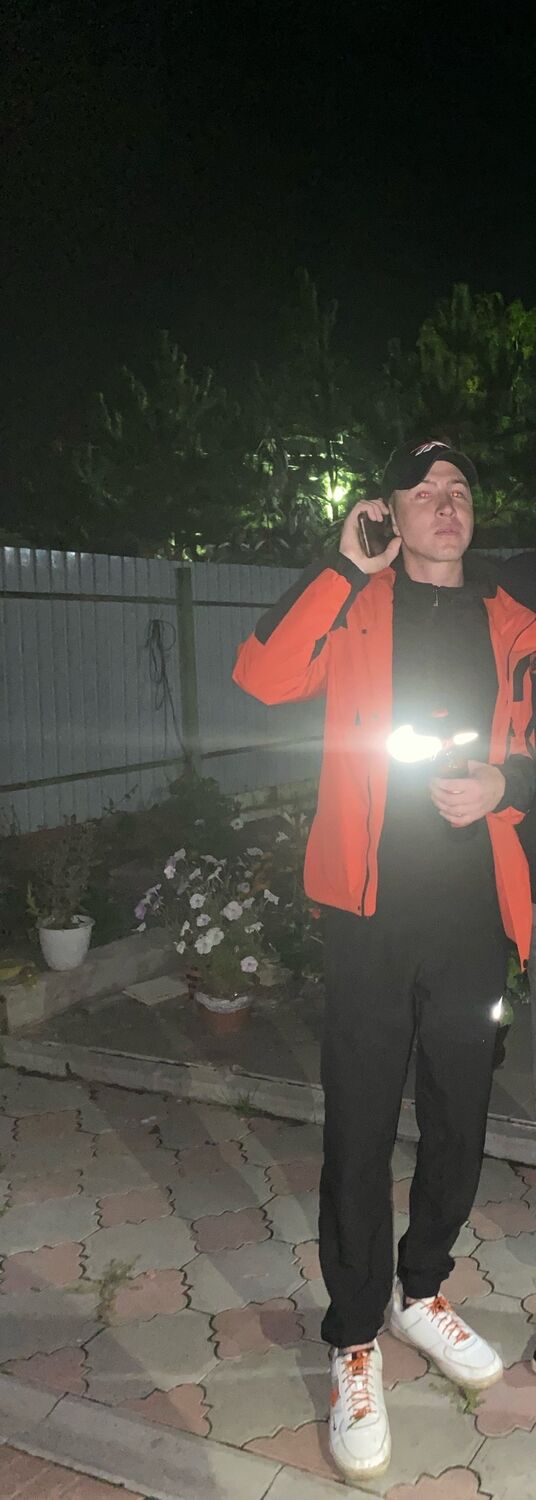  53629877  Alexandro, 30 ,    