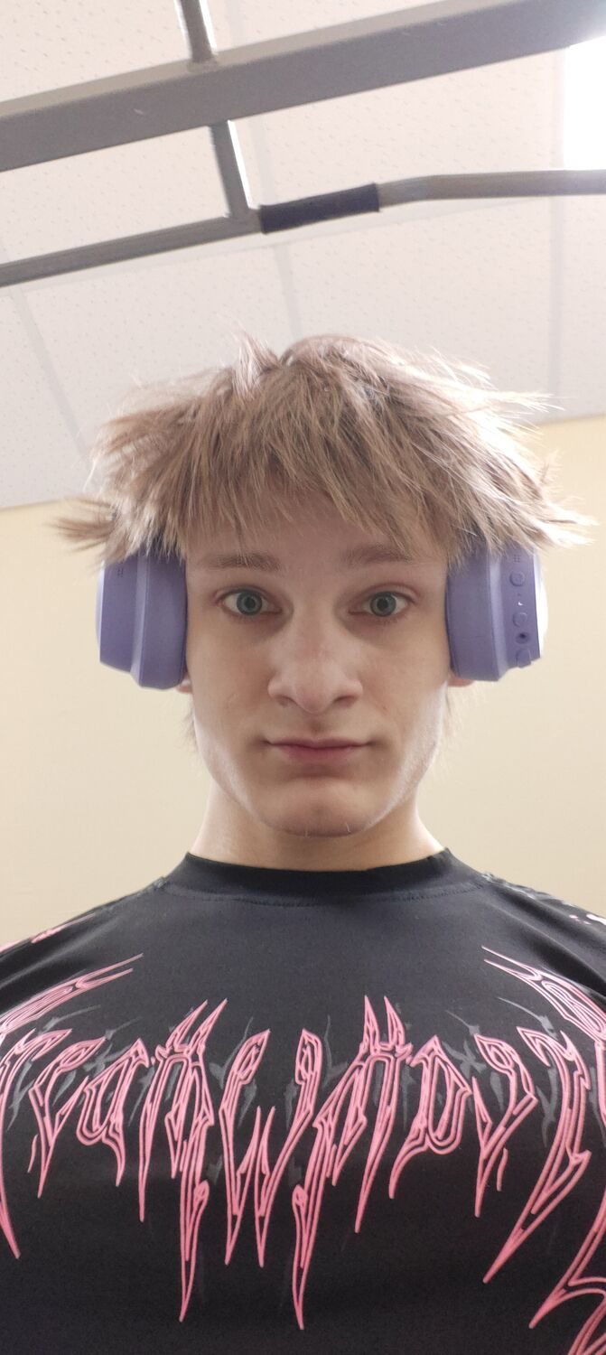 ���� 56063037 ����� �����, 18 ���, ���� ���������� � Abbots Langley