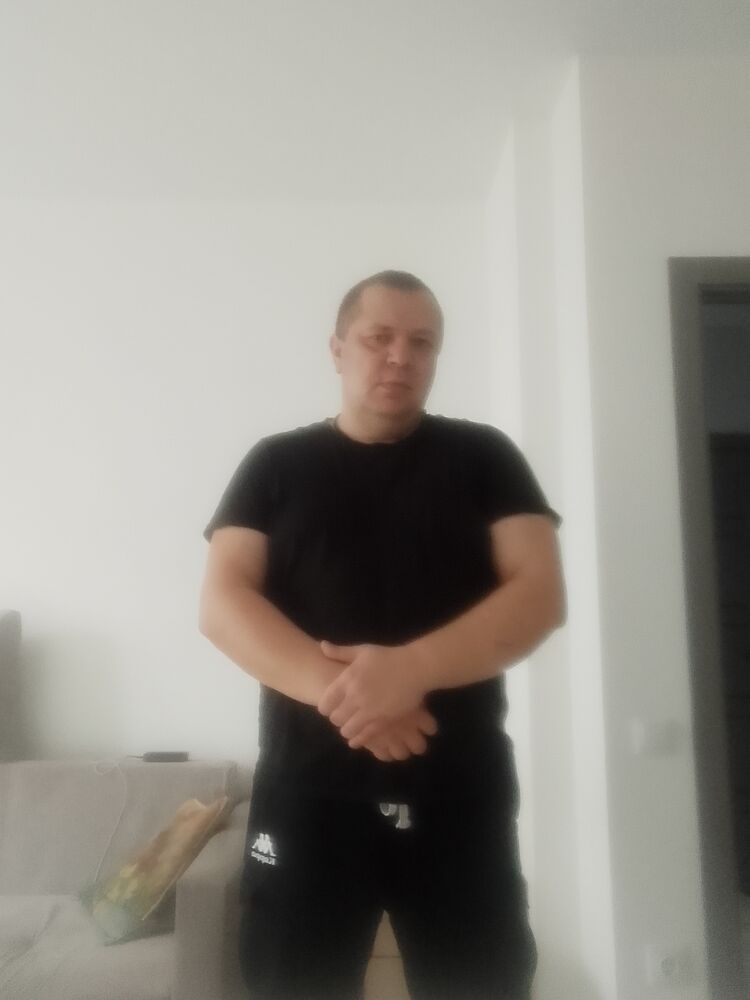  49802197  , 46 ,    