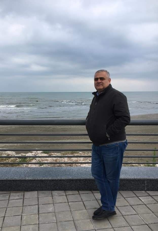  ,   Elchin, 49 ,     