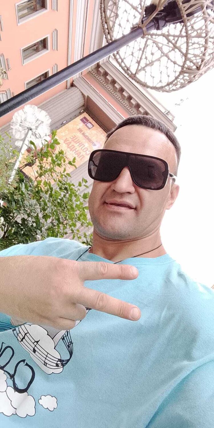  52872487  , 43 ,    