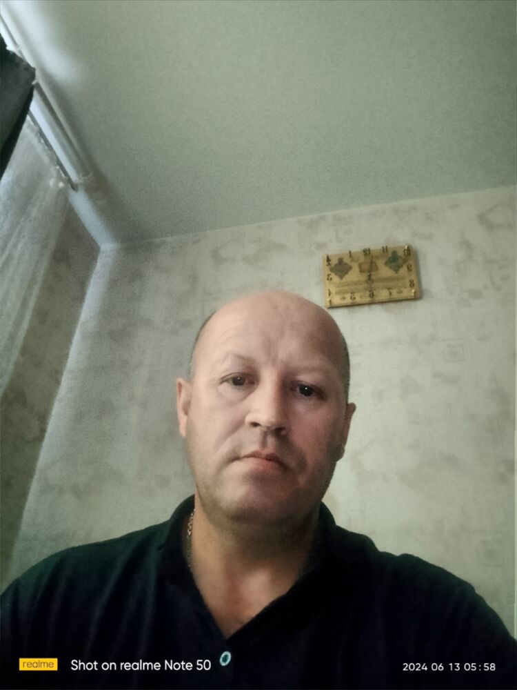  46391327  Ilshat, 44 ,     