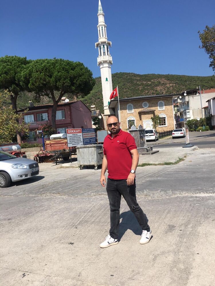  29372817  Ozan burak, 38 ,    