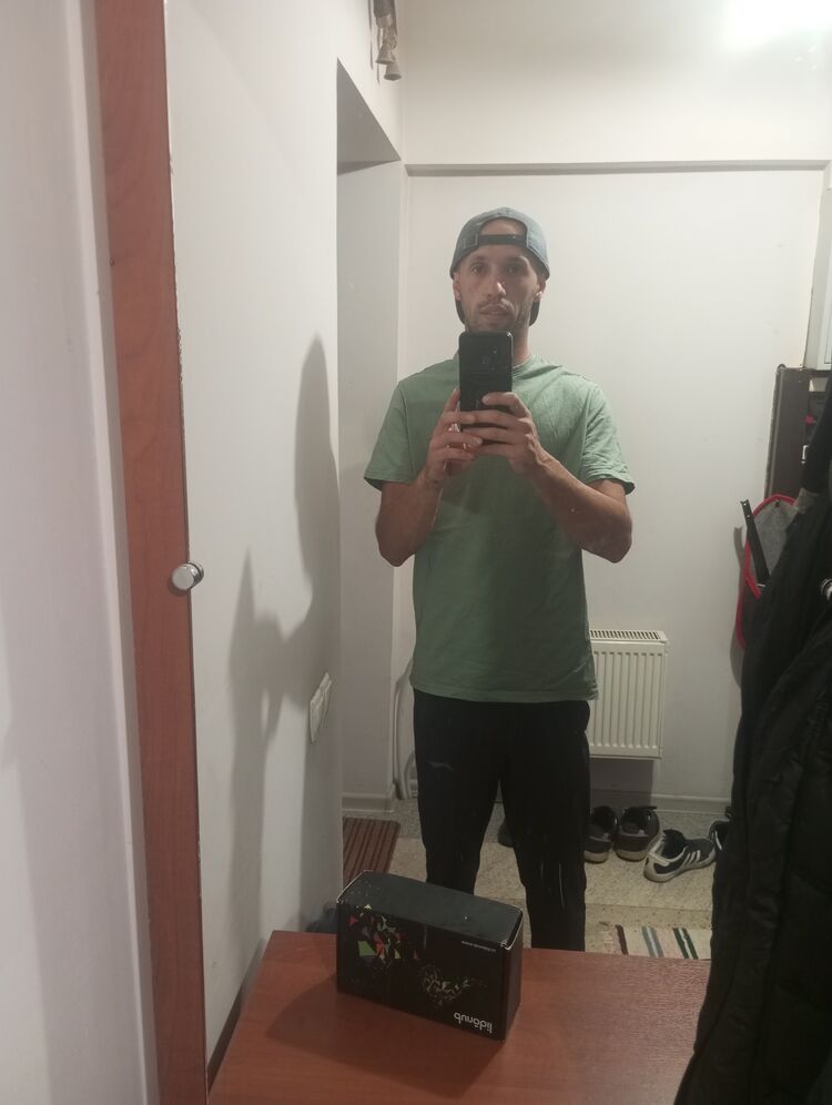  53593037  , 34 ,    