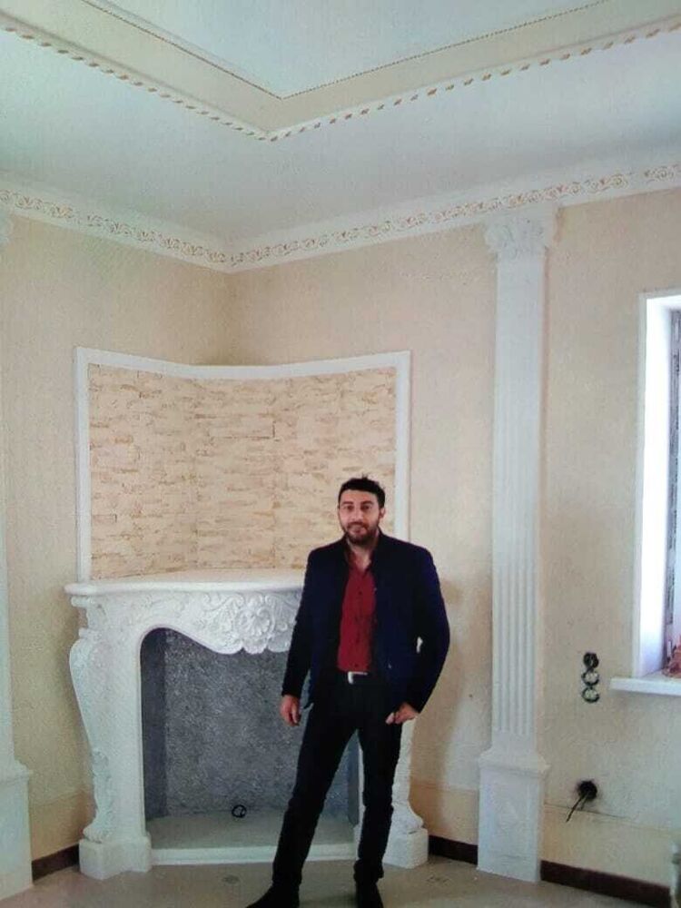  19987457  Arzu, 39 ,    